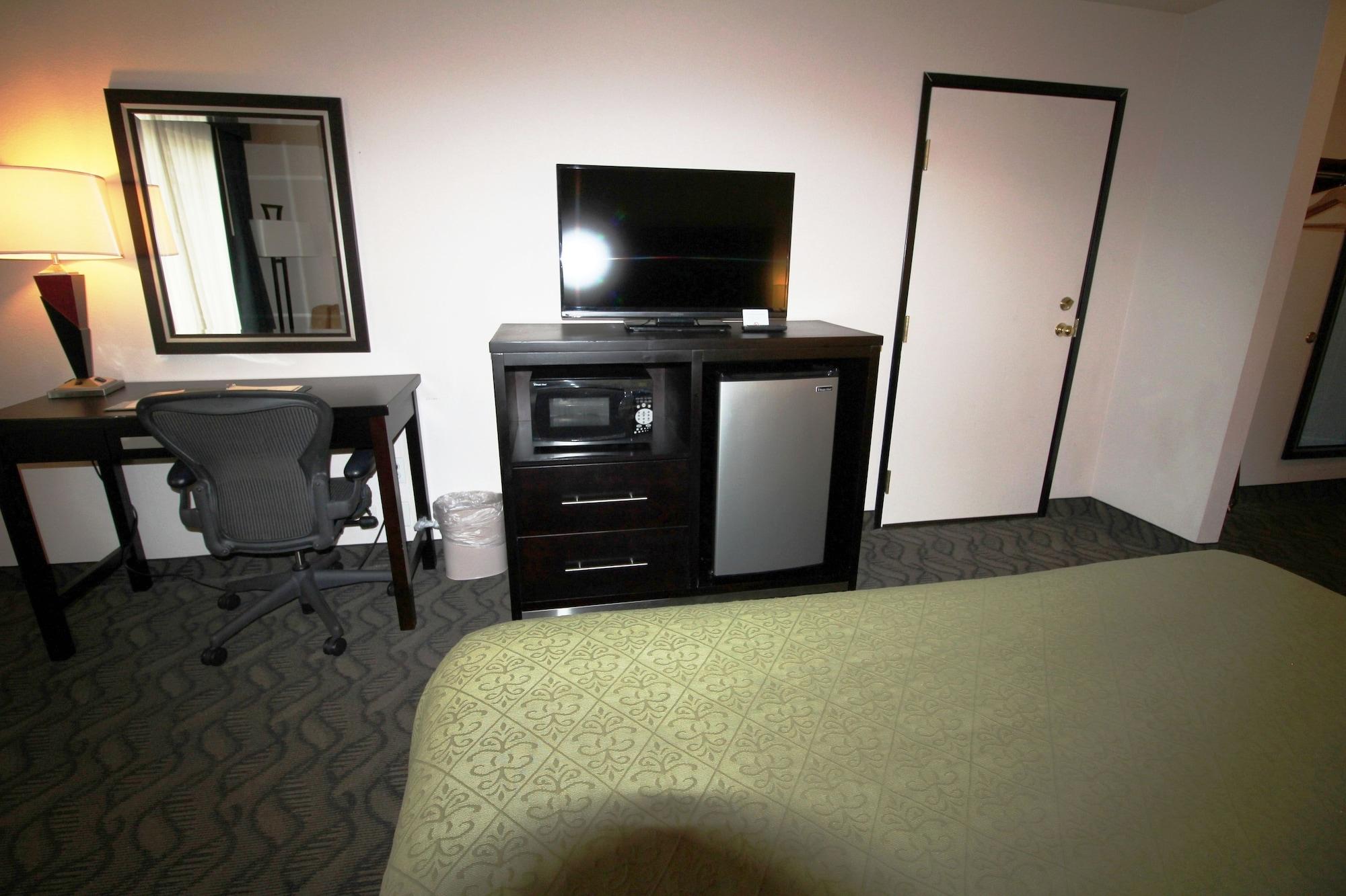 Quality Inn & Suites Airport West Salt Lake City Esterno foto