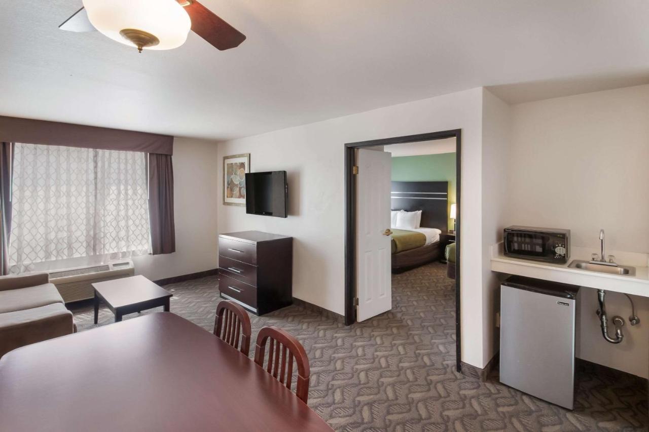 Quality Inn & Suites Airport West Salt Lake City Esterno foto