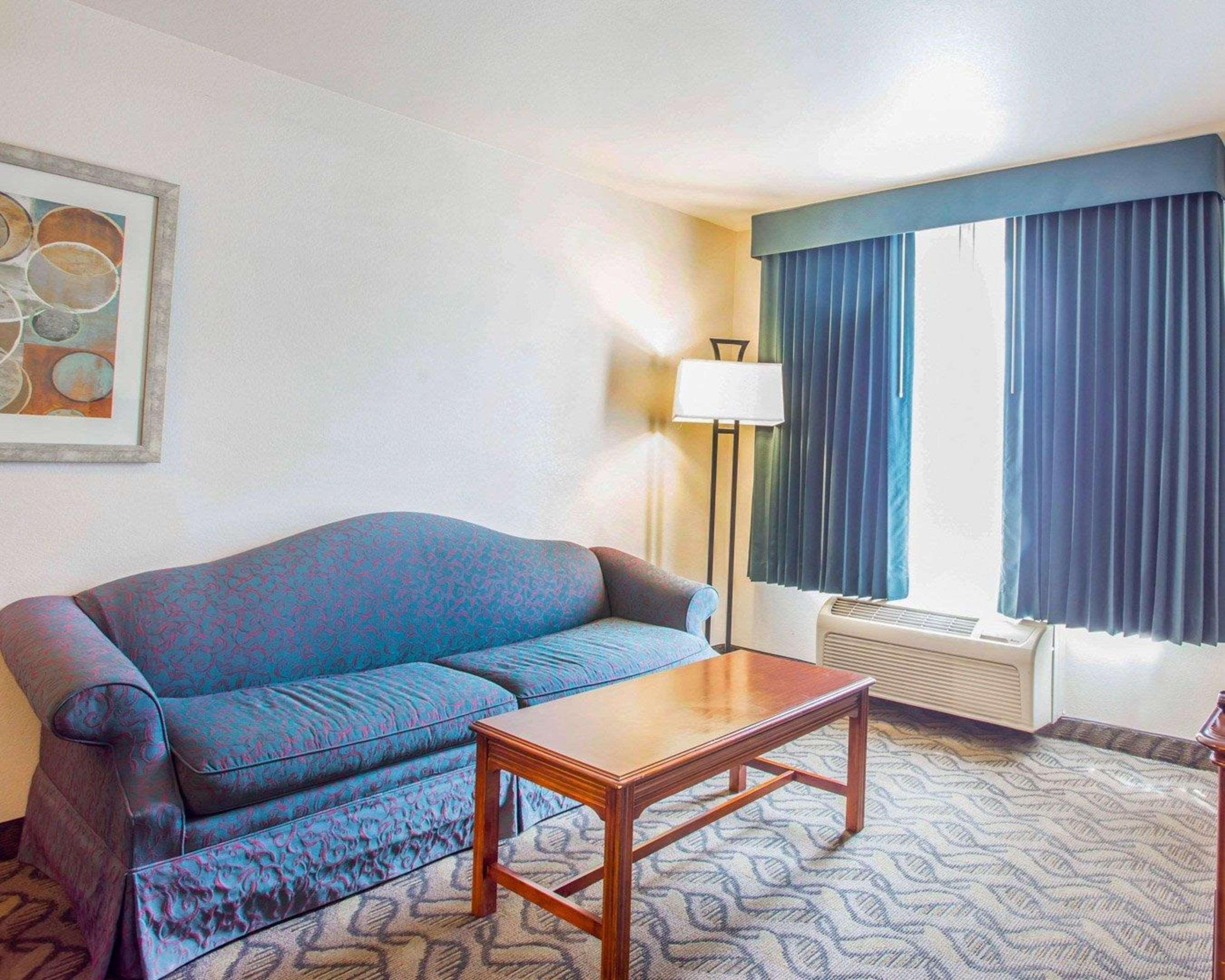 Quality Inn & Suites Airport West Salt Lake City Esterno foto