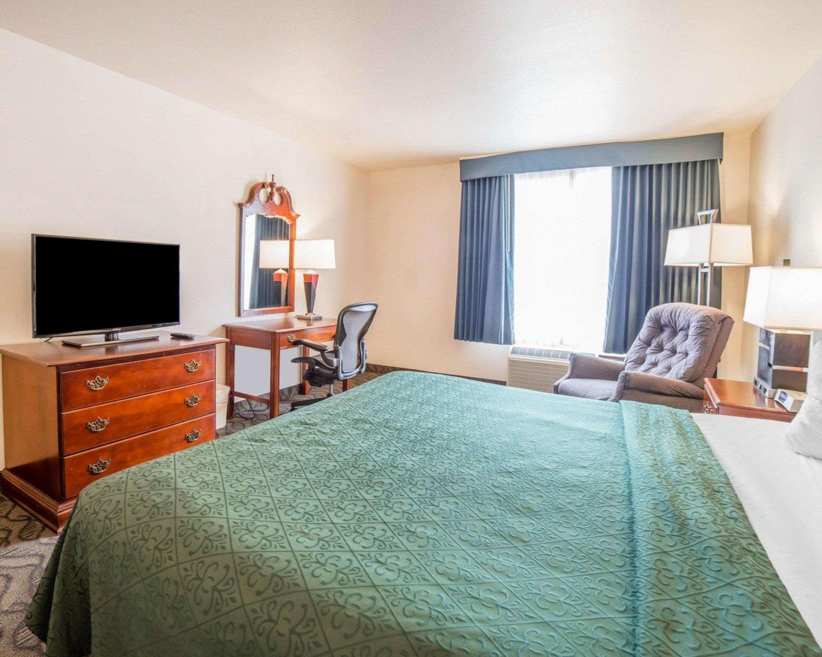 Quality Inn & Suites Airport West Salt Lake City Esterno foto